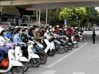 吃瓜娱乐酱电瓶车,揭秘网红电瓶车的魅力与争议