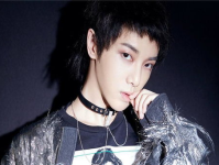 吃瓜星娱乐华晨宇,吃瓜星娱乐背后的音乐奇才