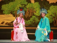 梁山伯与祝英台越剧,梁山伯与祝英台越剧爱情传奇